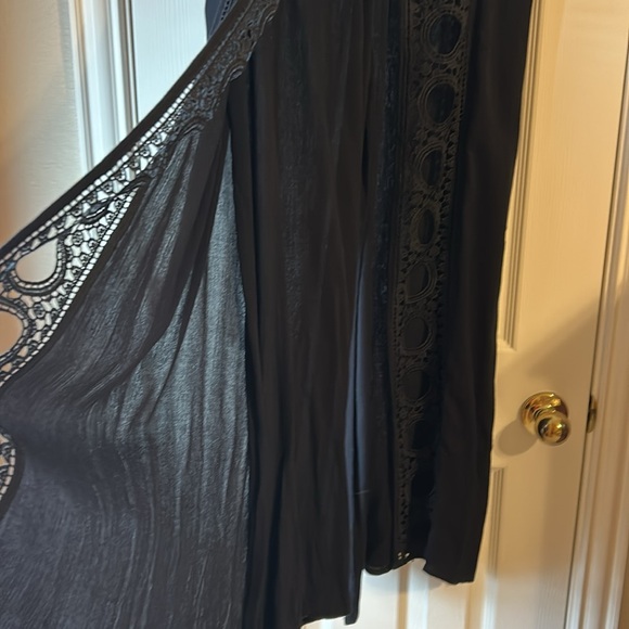 Wide leg Black pants from Earthbound size Large - Picture 3 of 6